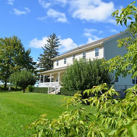 Old Town Country Landing Niagara-on-the-Lake Exterior foto